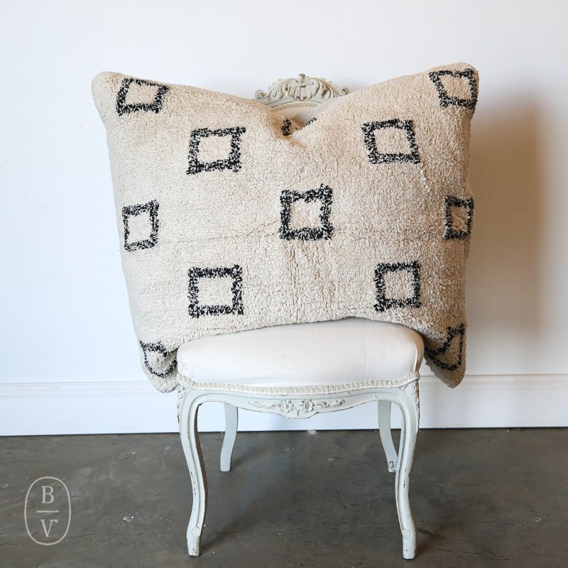 Pom Pom At Home BOWIE FILLED BIG THROW PILLOW Ivory Grey 28x36