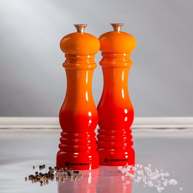 Le Creuset SALT MILL Flame