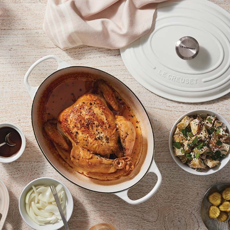 Le Creuset OVAL DUTCH OVEN