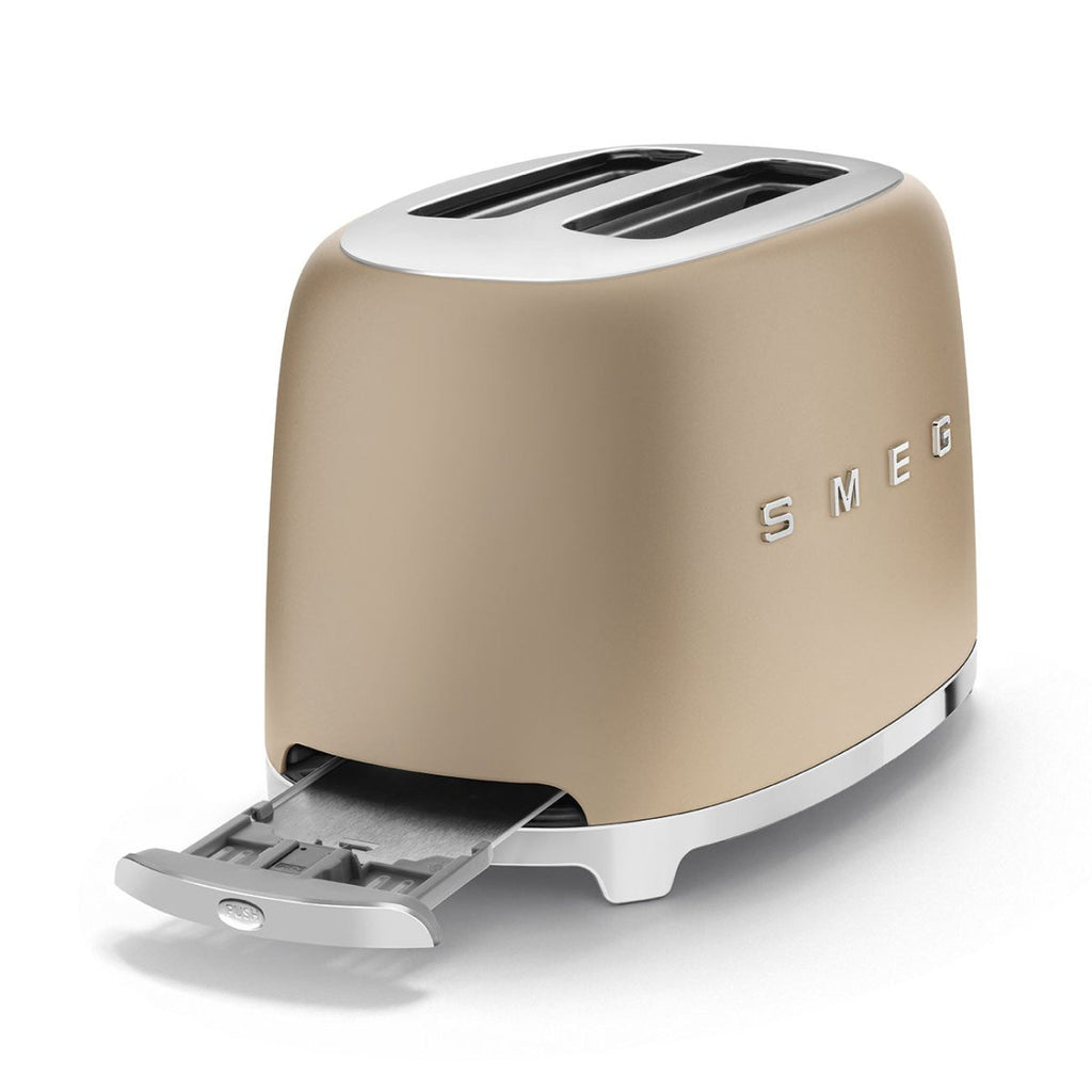 Two Slice Toaster By Smeg – Bella Vita Gifts & Interiors