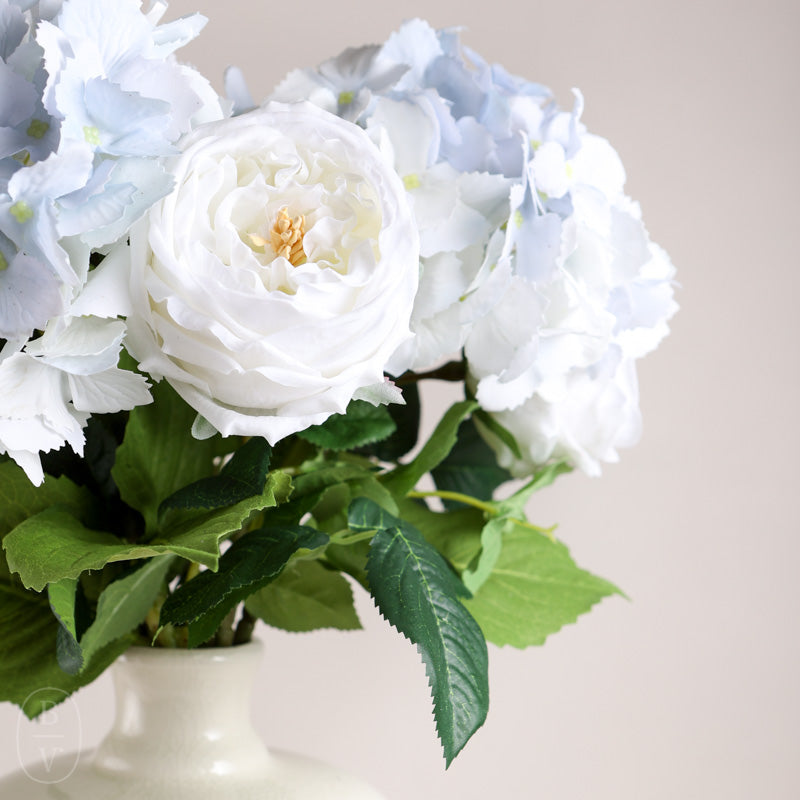 K and K Interiors AUSTIN ROSE STEM