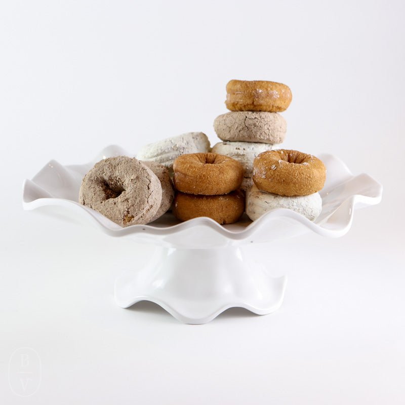 Beatriz Ball VIDA HAVANA PEDESTAL CAKE PLATE White