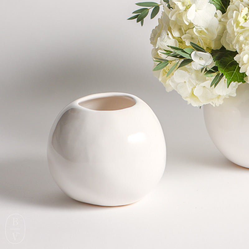 Alex Marshall Studios SPHERE VASE Gloss White Small