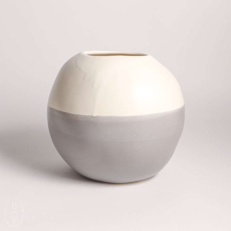 Alex Marshall Studios SPHERE VASE Grey Matte White Duo Large