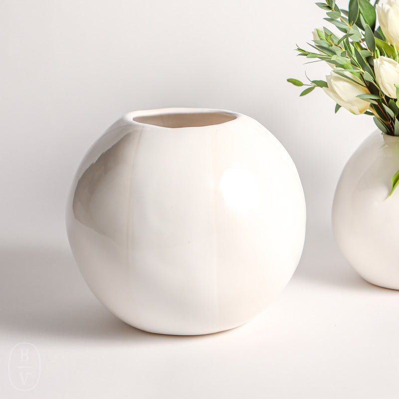 Alex Marshall Studios SPHERE VASE Gloss White Stripe Large