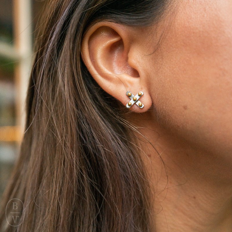 Julie Vos SOHO DEMI X STUD EARRINGS