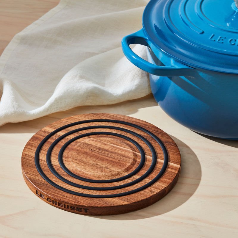 Le Creuset MAGNETIC WOODEN TRIVET 8 inch