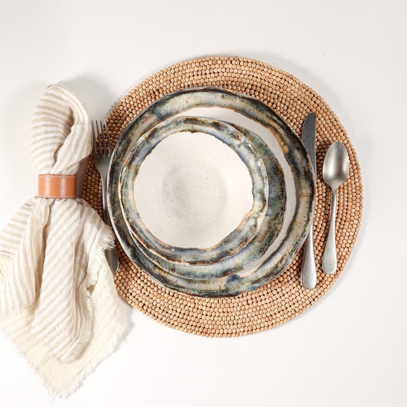 Etta B Pottery FARMHOUSE ROUND DINNER PLATE