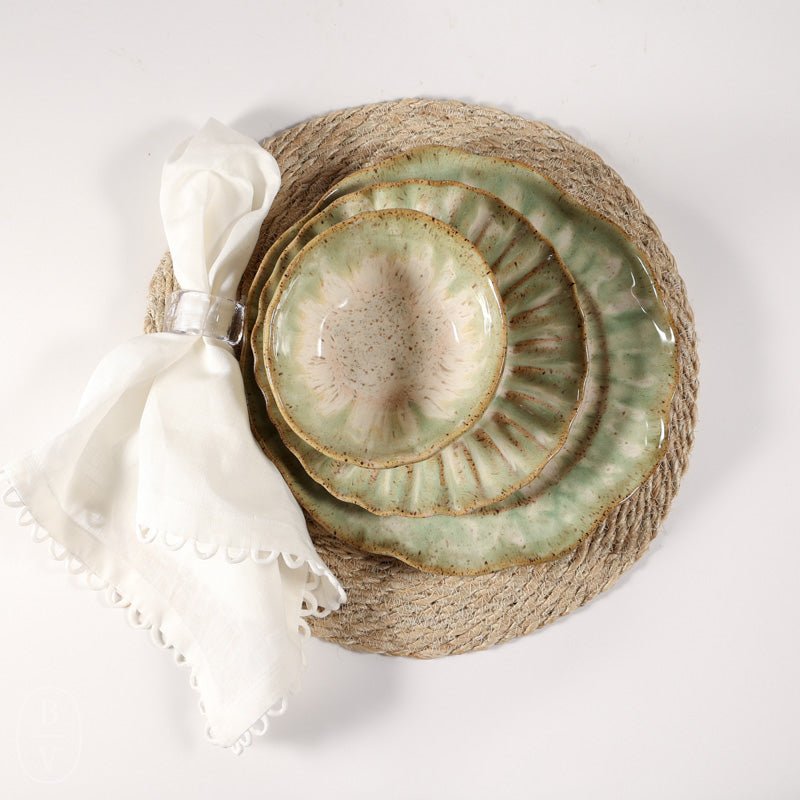Etta B Pottery RIMMED ROUND DINNER PLATE