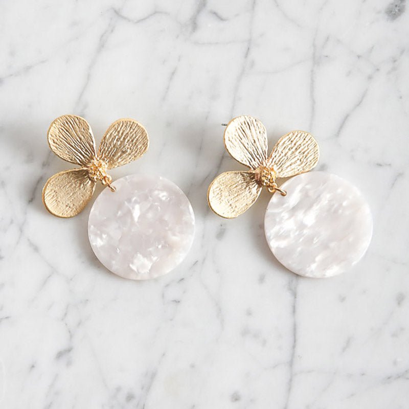 Virtue GOLD LOTUS FLOWER POST ACRYLIC CIRCLE DISC EARRINGS Ivory