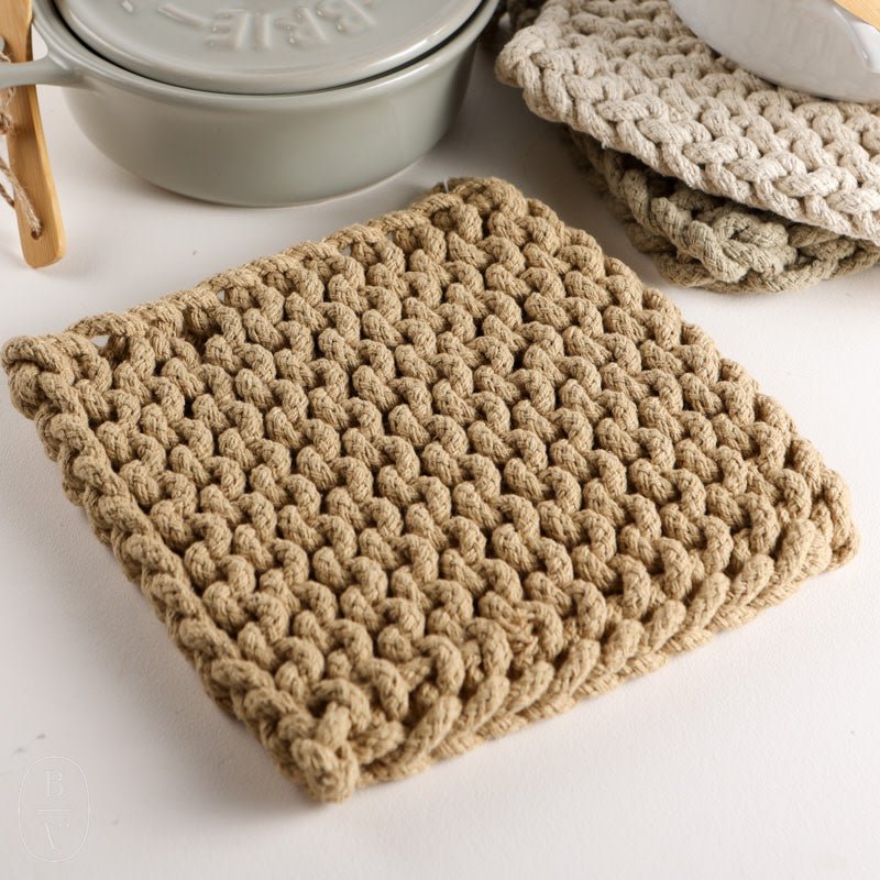 SQUARE COTTON KNIT POT HOLDER  Crochet potholders, Knitting designs,  Charming accessories