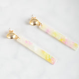 Virtue GOLD ROUND HAMMERED POST ACRYLIC BAR EARRINGS Yellow Rose