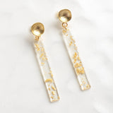 Virtue GOLD ROUND HAMMERED POST ACRYLIC BAR EARRINGS Gold Fleck